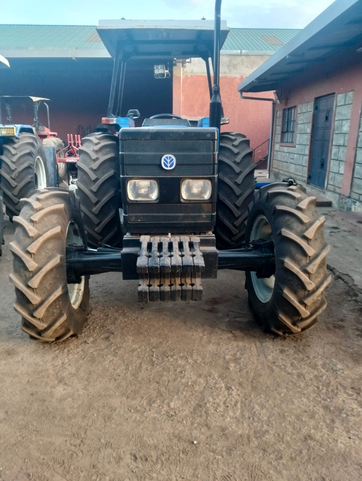 New Holland 8066s 2.6M neg