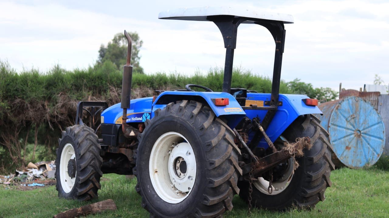 New Holland Tt 75