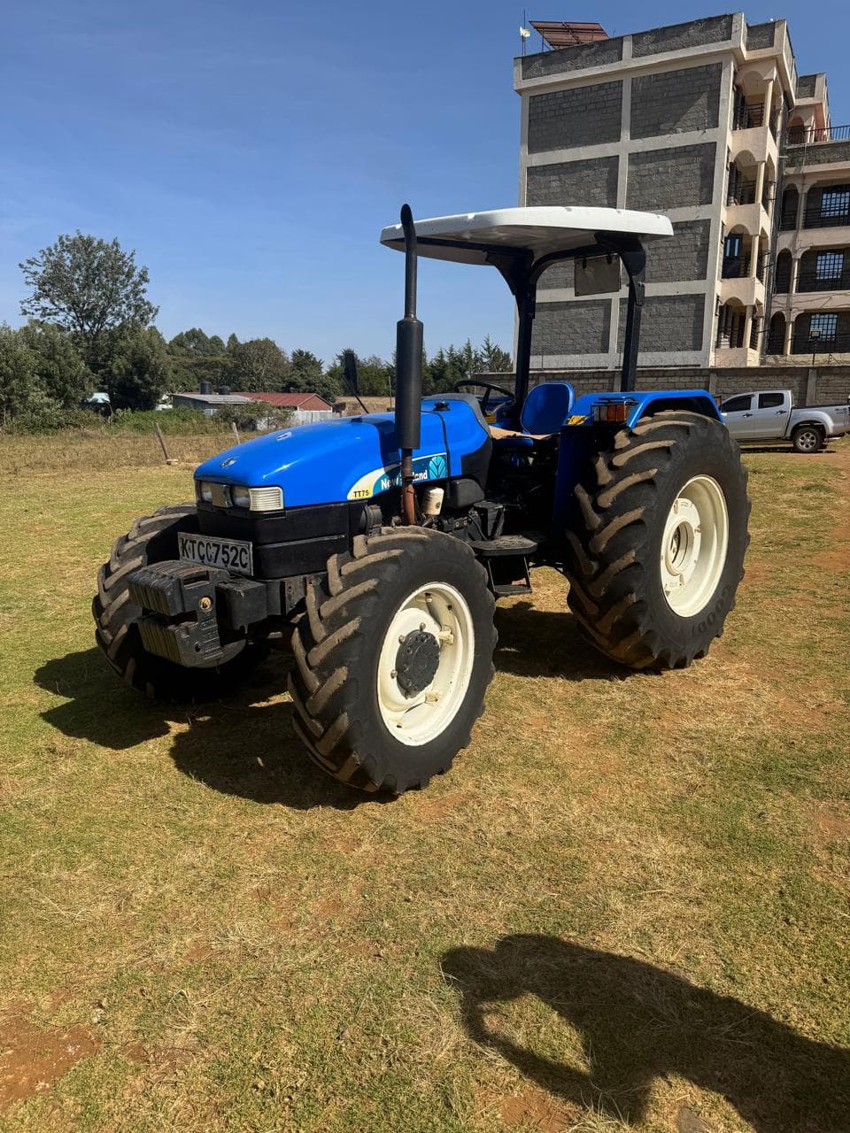 New Holland TT 75 