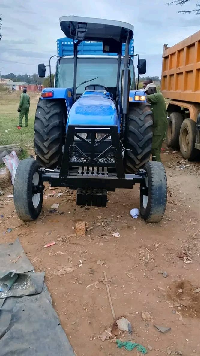 New Holland TT 75