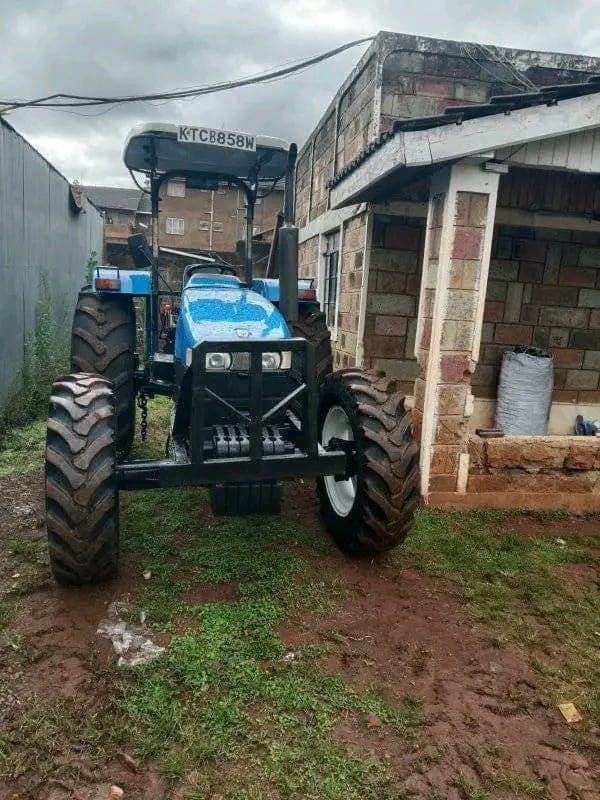 New Holland Tt75 KTCB/W 